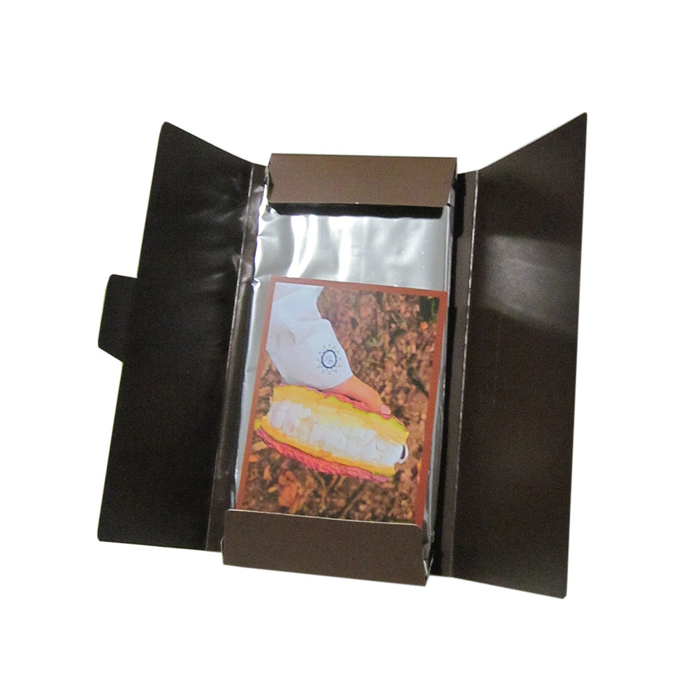 EQUINOX - MILK CHOCOLATE BAR 45% CACAO - 20 UNITS DISPLAY; EACH OF 3oz (90g) Includes postcard